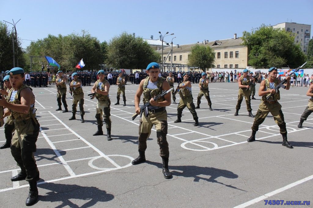 Камышин войсковые части. Камышин Военная часть ВДВ. ВЧ 74507 56 ДШБ. ВЧ 74507 город Камышин. ВЧ 74507 Феодосия.